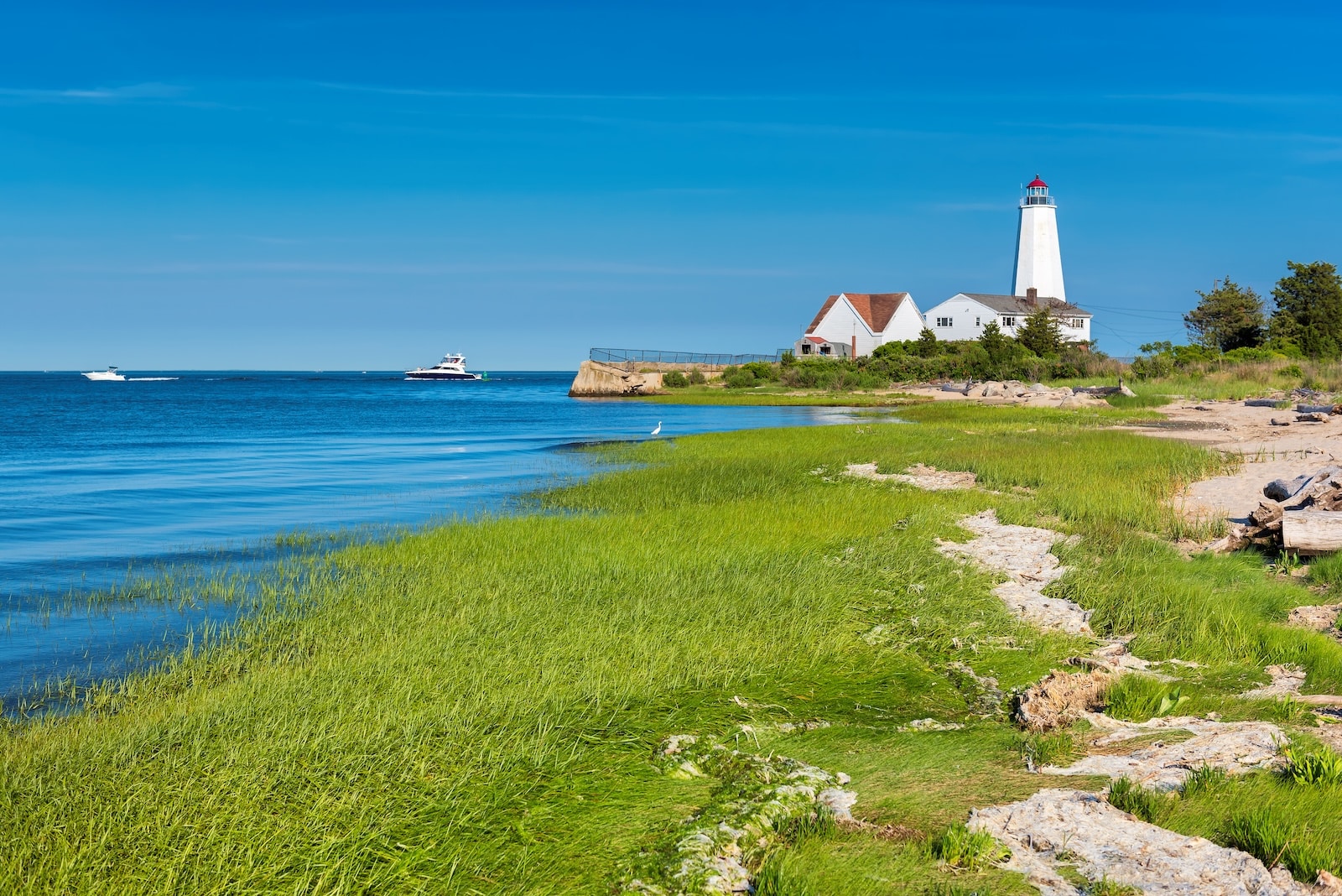 Old Saybrooke is a great day trip and one of the best things to do near Mystic CT